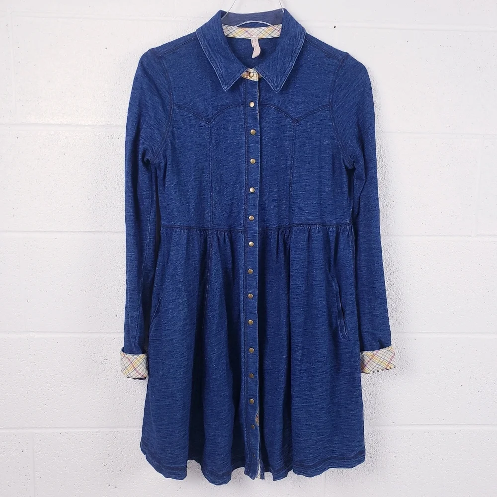 Free People Chambray Indigo Knit Baby Doll Snap Front Mini Dress Blue Size Small